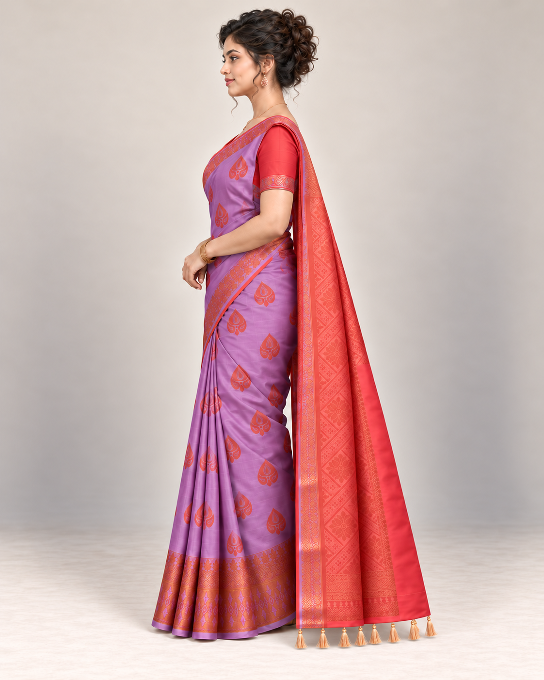 Side view of lilac silk saree with copper geometric border